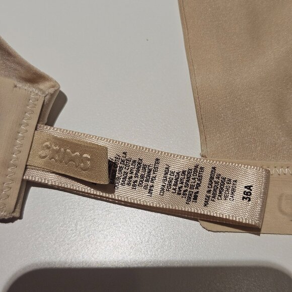 Skims Bra 36A Beige/Nude Ultimate Collection Teardrop Underwire Push-Up Padded - Picture 5 of 9